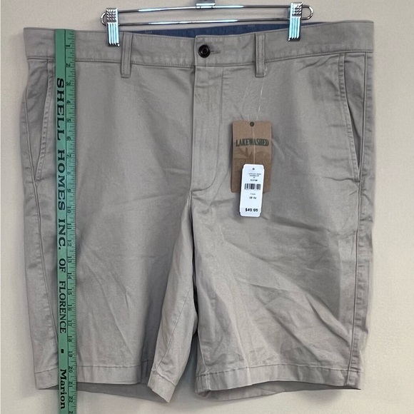 NWT LL Bean Lake Washed Stretch Khaki Shorts - Picture 3 of 7